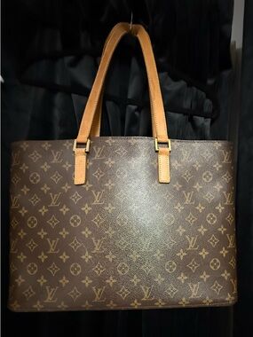 Louis Vuitton Monogram Canvas Tote with Tan Leather Handles